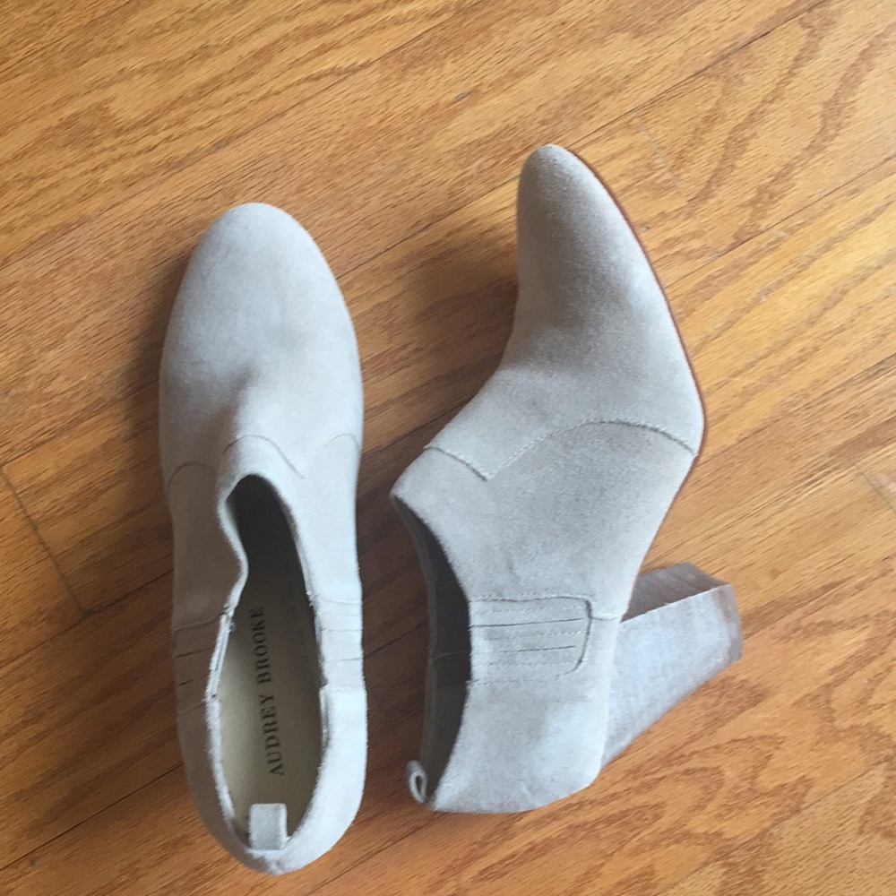 Leather boots